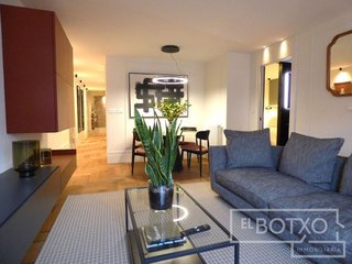 Piso en venta en San Pedro de Deusto-La Ribera en Bilbao