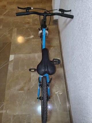 Bicicleta B´TWIN First 20 V-Brake