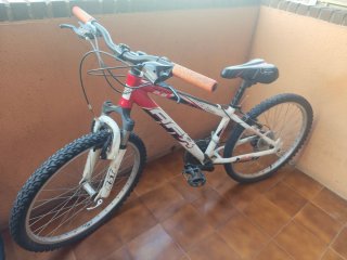Bicicleta Conor AFX 2.6