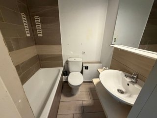 Piso en alquiler en El Camp de l'Arpa del Clot en Barcelona