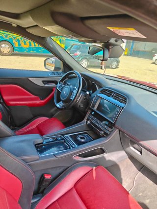 Jaguar F-PACE R-Sport 2.0D 180CV AWD Automático