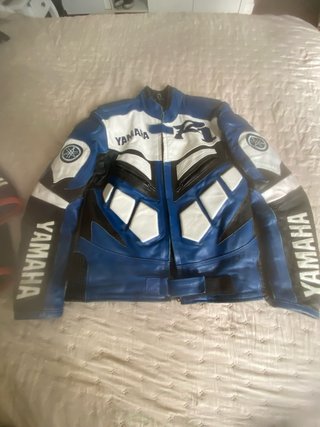 Set motero chaquetas casco antiparra