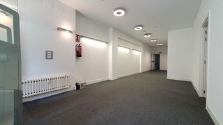 Local comercial en alquiler en Centro - Mendibil - Santiago en Irun