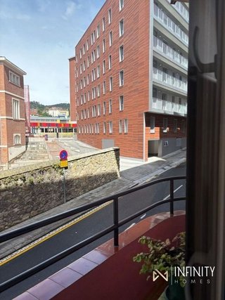Piso en alquiler en Santutxu en Bilbao