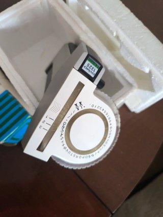 Máquina de escribir Dymo 1325