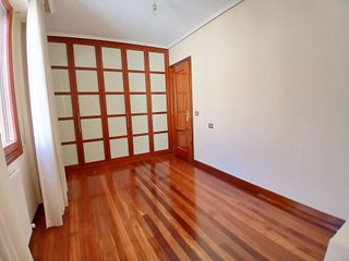 Piso en venta en Lutxana - Llano en Barakaldo