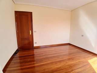 Piso en venta en Lutxana - Llano en Barakaldo