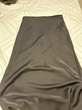 Falda Zara Raso Negra Talla S