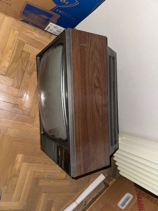 Televisor de tubo Philips Marrón/Negro años 80 CRT