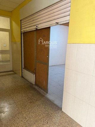Local comercial en venta en Castiñeiriño - Cruceiro de Sar en Santiago de Compostela