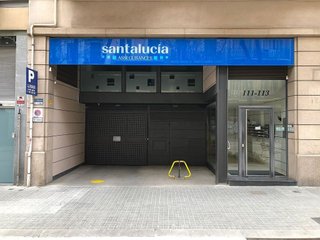Garaje en alquiler en Sant Antoni en Barcelona