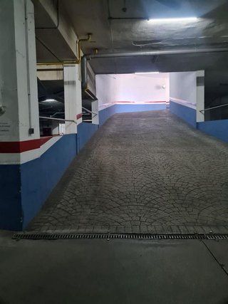 Garaje en alquiler en Huerta de la Reina - Trassierra en Córdoba