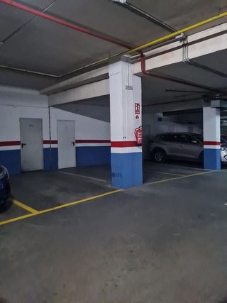 Garaje en alquiler en Huerta de la Reina - Trassierra en Córdoba