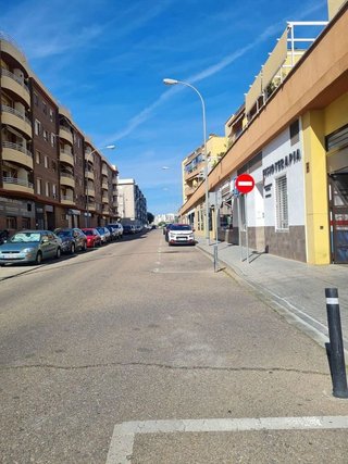Garaje en alquiler en Huerta de la Reina - Trassierra en Córdoba