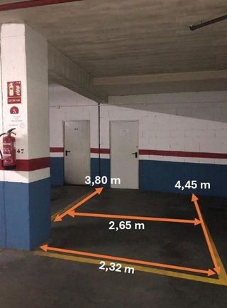 Garaje en alquiler en Huerta de la Reina - Trassierra en Córdoba