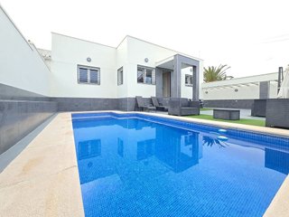 Chalet en venta en Los Balcones - Los Altos del Edén en Torrevieja