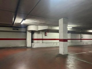 Garaje en alquiler en Ciudad Jardín - Zoco en Córdoba