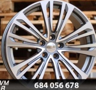 JUEGO 4 LLANTAS AUDI 18