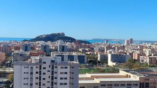 Piso en venta en Juan XXIII en Alicante