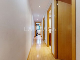 Piso en venta en Aiora en Valencia