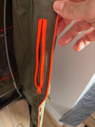 Plumas Helly Hansen ULLR Verde Oliva