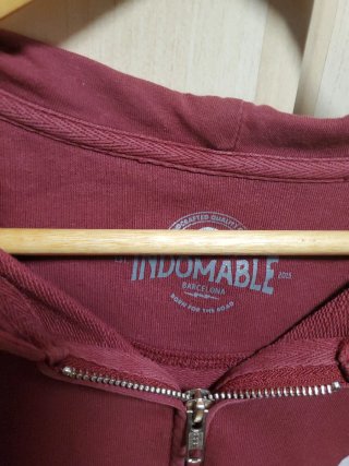 Sudadera con Cremallera Indomable