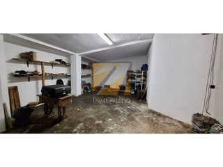 Garaje en venta en Tenderina Alta - Fozaneldi en Oviedo
