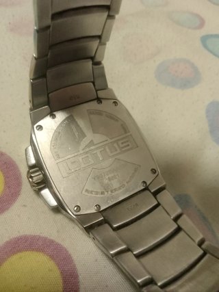 Reloj Lotus Hombre Plateado