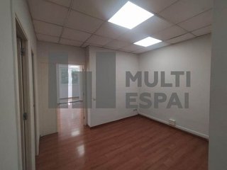 Oficina en alquiler en La Dreta de l'Eixample en Barcelona