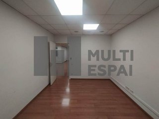 Oficina en alquiler en La Dreta de l'Eixample en Barcelona