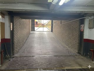 Garaje en venta en San Juan en Pamplona