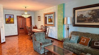 Piso en venta en Ermitagaña - Mendebaldea en Pamplona
