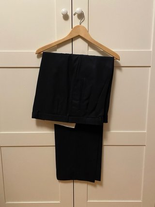 Traje de hombre azul marino