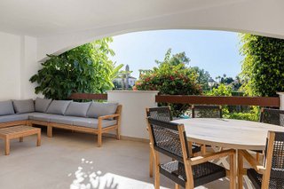 Piso en venta en Los Naranjos en Marbella