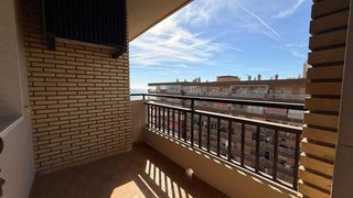 Piso en venta en Playa de los Boliches en Fuengirola