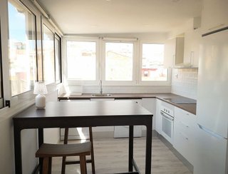 Estudio en alquiler en Collblanc en Hospitalet de Llobregat, L´