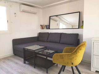 Estudio en alquiler en Collblanc en Hospitalet de Llobregat, L´