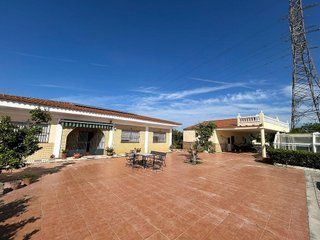 Chalet en venta en Carretera de Sevilla a Utrera en Alcalá de Guadaira