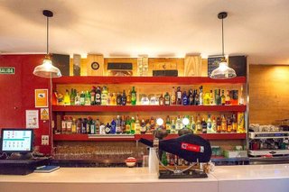 Local comercial en alquiler en Centro en Teruel