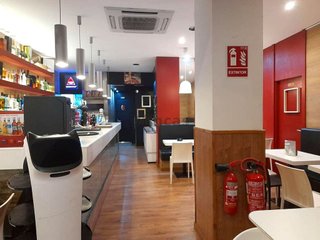 Local comercial en alquiler en Centro en Teruel