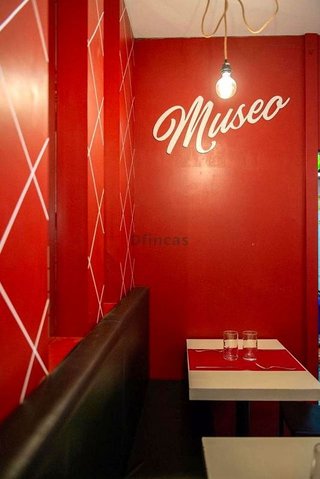 Local comercial en alquiler en Centro en Teruel
