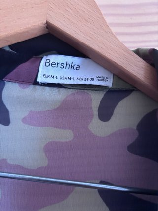 Camisa Bershka Estampado Camuflaje