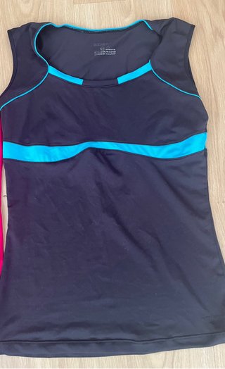 Camiseta deportiva Nike azul talla M