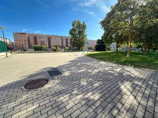 Garaje en venta en Hospital - G3 - G2 en Burgos