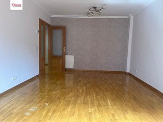 Piso en venta en Zona Sur en Burgos