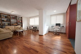 Piso en venta en Ciutat Jardí en Valencia