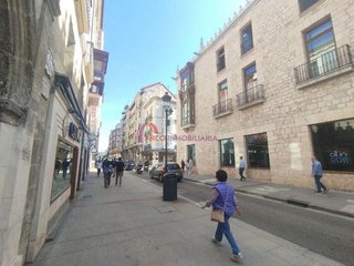 Piso en venta en Centro en Burgos