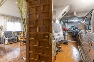 Casa adosada en venta en Chelva