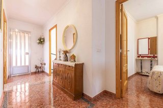 Casa adosada en venta en Chelva