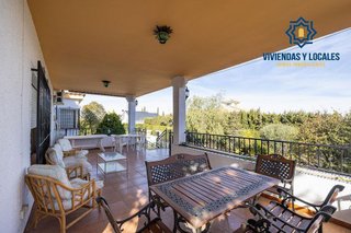 Chalet en venta en Otura